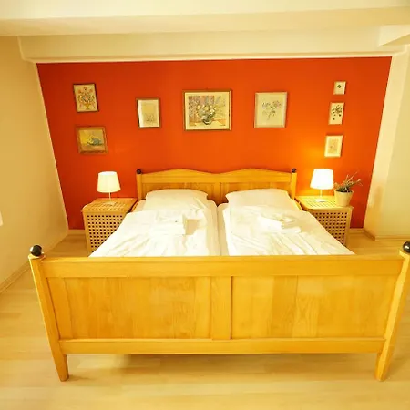 Zum Sechsten Gebot Hotel *