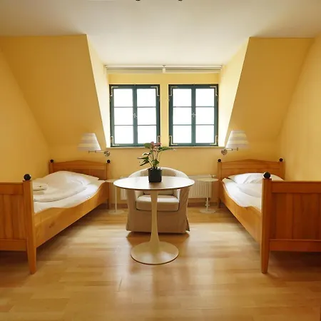 Zum Sechsten Gebot Hotel *
